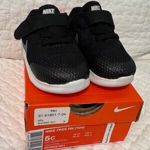 Nike Free RN TDV Black White Infant Toddler Size 5 Sneakers